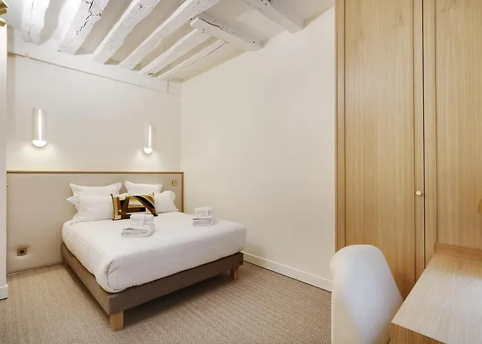 Pick A Flat's In Louvre - Rue Saint Honore Paris